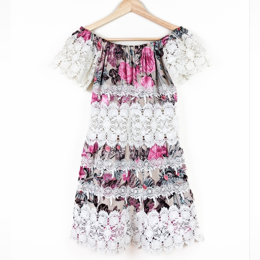 EUC FL&L Cadence Lace Mini Dress